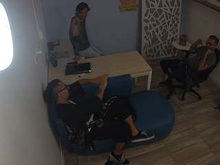 voyeurcam-jb-room-1 camsoda stream image