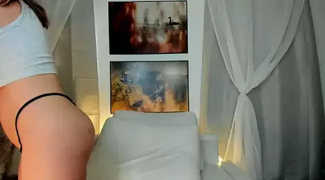 dulceys stripchat stream image