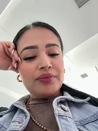 Sara_fun stripchat stream image