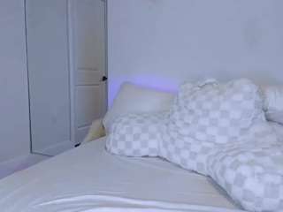 kimthedoll camsoda stream image