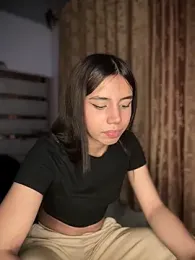 Laura-Khalifa stripchat stream image