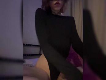 Molly-and-Ewa bongacams stream image, 03.05.2025 11:20