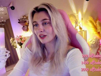 HoneyCherry bongacams stream image