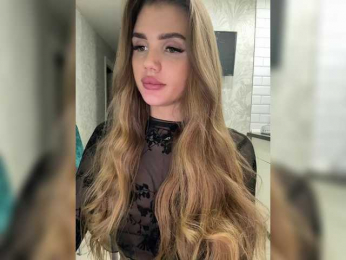 SweetyMia bongacams stream image