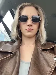 Feral_berry_8133 stripchat stream image