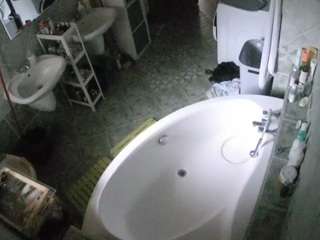 voyeurcam-julmodels-bath-1st-1 camsoda stream image