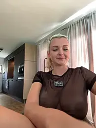 Bella-Tight stripchat stream image