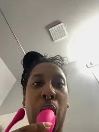 Your_Paris stripchat stream image