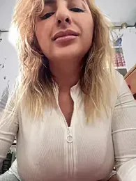 sammyqueenx21 stripchat stream image