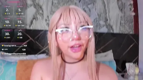 EmilyyGomez stripchat stream image