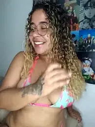 VitoriaFernandes stripchat stream image