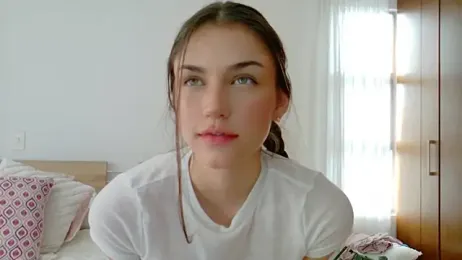 GrettaBenett stripchat stream image