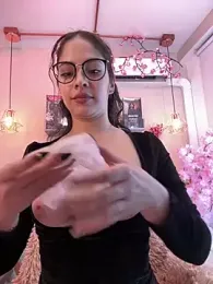 Zoe_Bae stripchat stream image