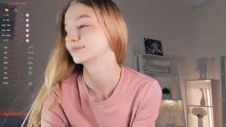 YuNabif stripchat stream image