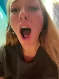 Sweet___Emily stripchat stream image