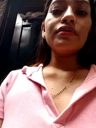 annie-19 stripchat stream image