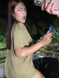 Alice_surprise stripchat stream image