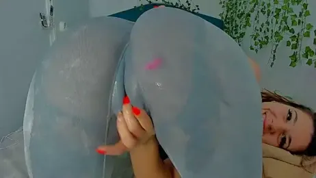 RedAssHottie stripchat stream image