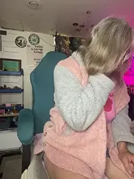 TrenaAnne stripchat stream image