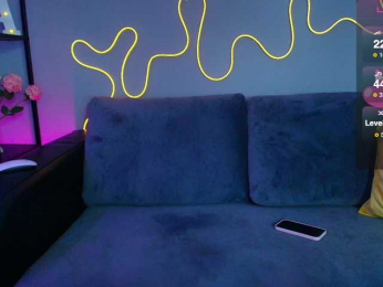 Tiiina bongacams stream image