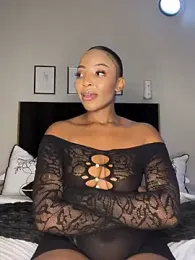 ThickBaddieSA stripchat stream image