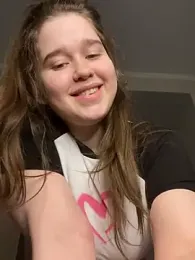 HornyGirlH stripchat stream image