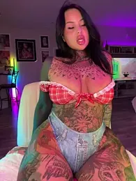 caseykey stripchat stream image