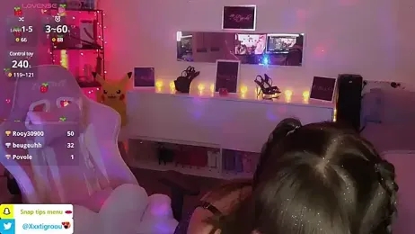 Autumn_Nighht stripchat stream image