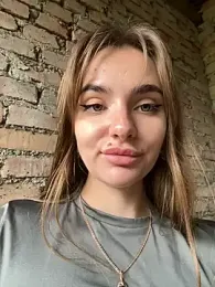 Night_dreams stripchat stream image