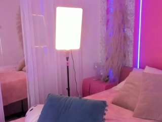 emyliesander camsoda stream image