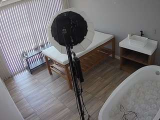 voyeurcam-jb-office-2 camsoda stream image