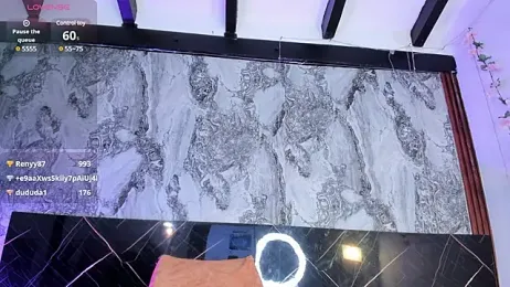 EmilyyGomez stripchat stream image