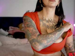 nathaliehardy camsoda stream image