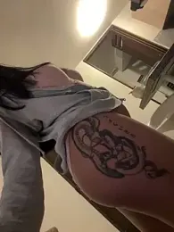 PetitLumiere stripchat stream image