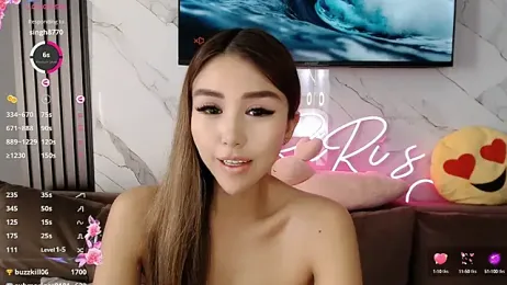 lilulileee stripchat stream image