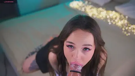 Bllowjoyy stripchat stream image