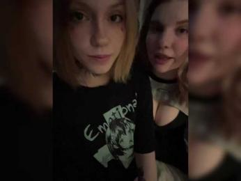 Molly-and-Ewa bongacams stream image, 10.05.2025 16:20