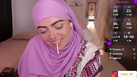 shayla_18 stripchat stream image