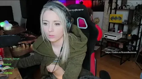 Lisaonthemoon stripchat stream image, 11.05.2025 18:10