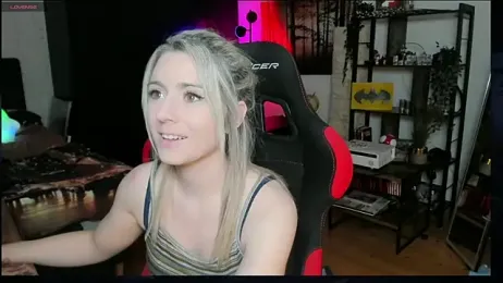 Lisaonthemoon stripchat stream image, 11.05.2025 18:10