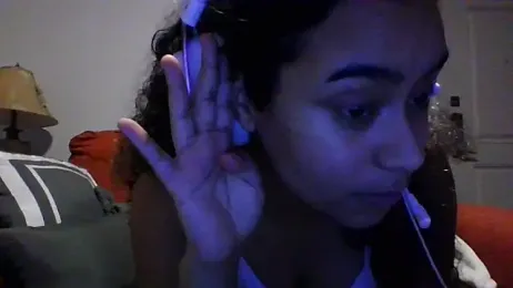 cinnaminnie stripchat stream image