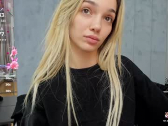 sassyt33n chaturbate stream image