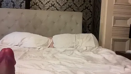 LucyLuxee19 stripchat stream image