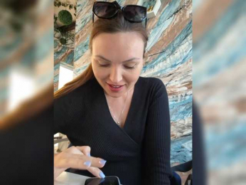 DIVORA bongacams stream image