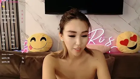 lilulileee stripchat stream image