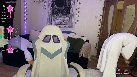 Traharaa stripchat stream image