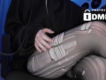 qwertikcam bongacams stream image