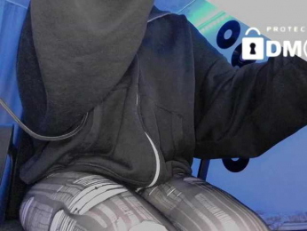 qwertikcam bongacams stream image