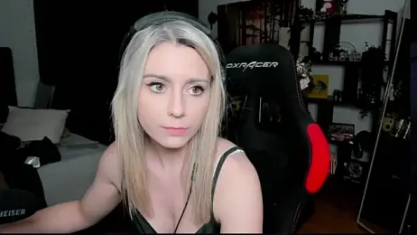 Lisaonthemoon stripchat stream image, 15.05.2025 20:10