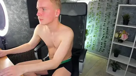 AlexxSweet stripchat stream image